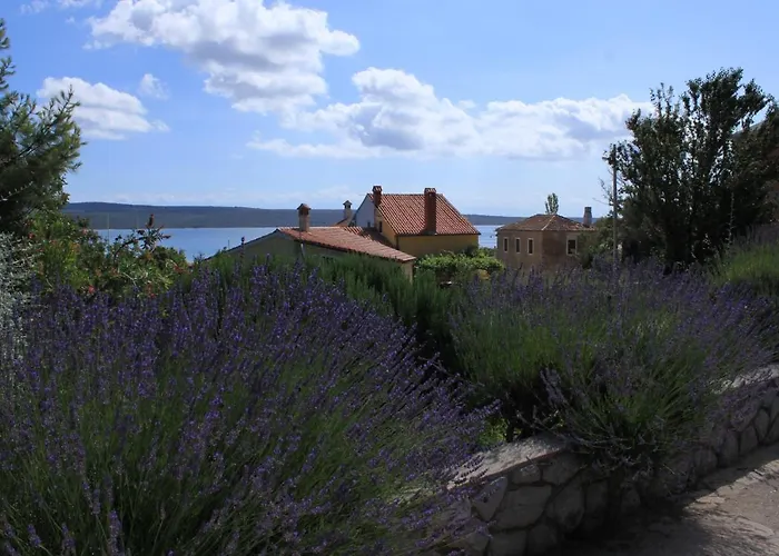 House With A Parking Space Nerezine, Losinj - 8016 네레자인