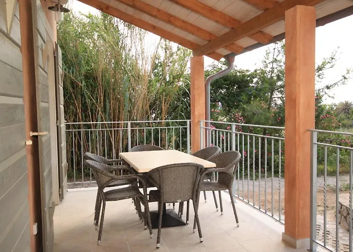 House With A Parking Space Nerezine, Losinj - 8016 度假居 内里吉恩